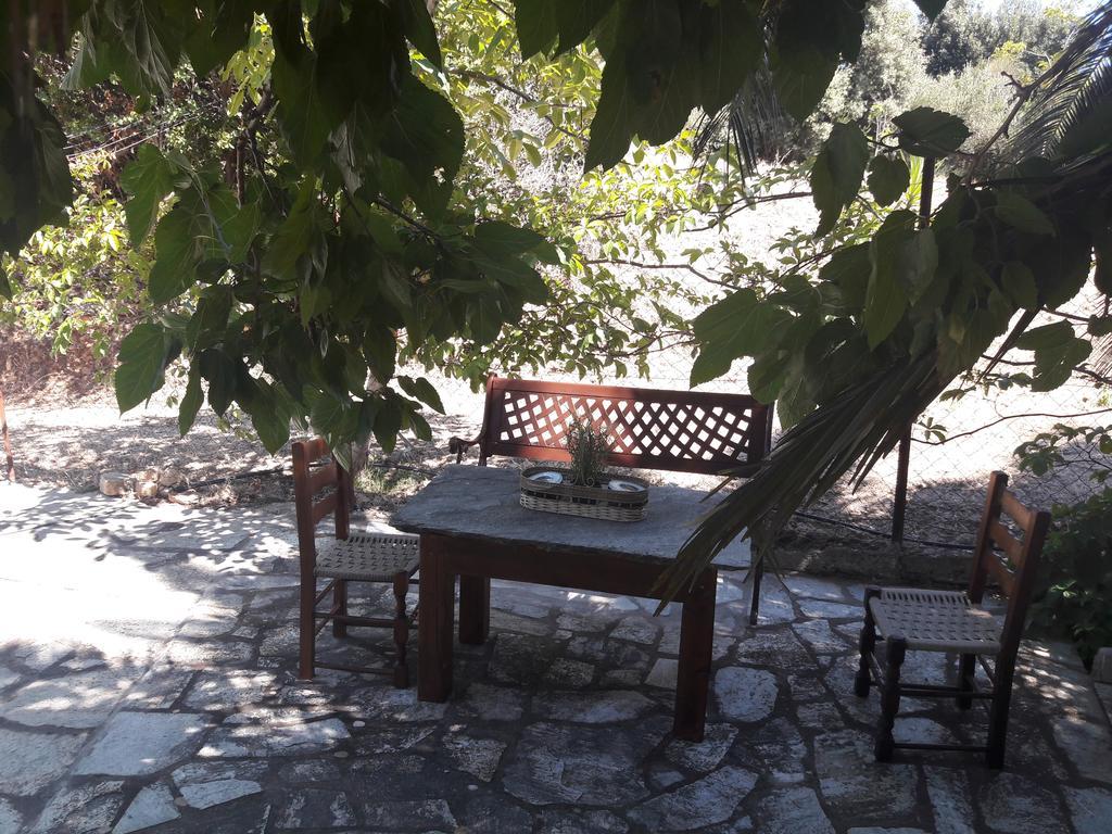 Kesi Holiday Home Potistika Exterior foto