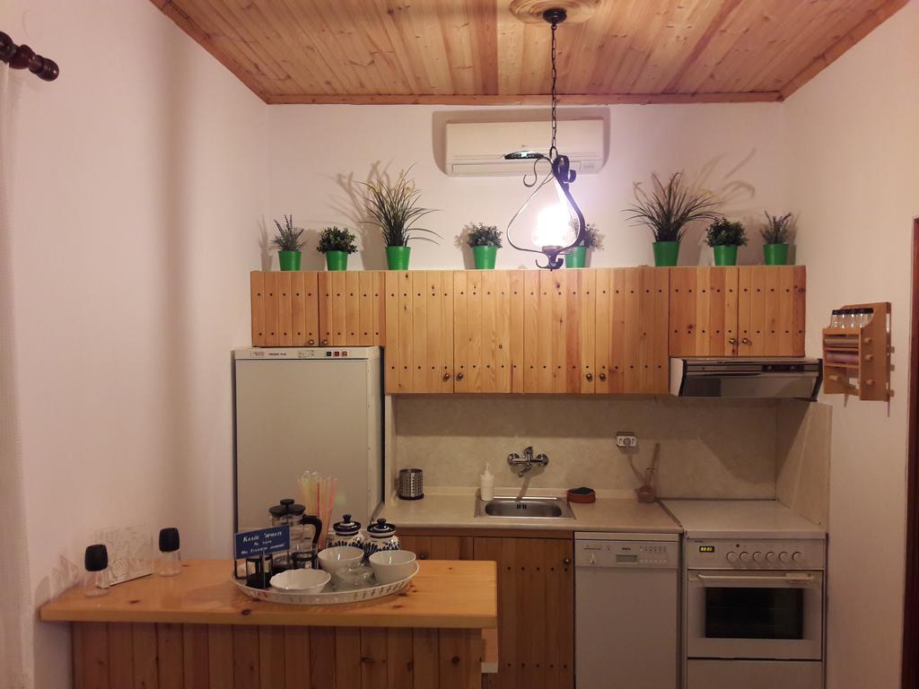Kesi Holiday Home Potistika Exterior foto