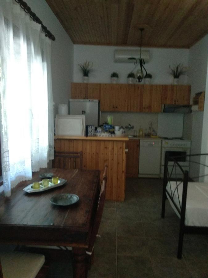 Kesi Holiday Home Potistika Exterior foto